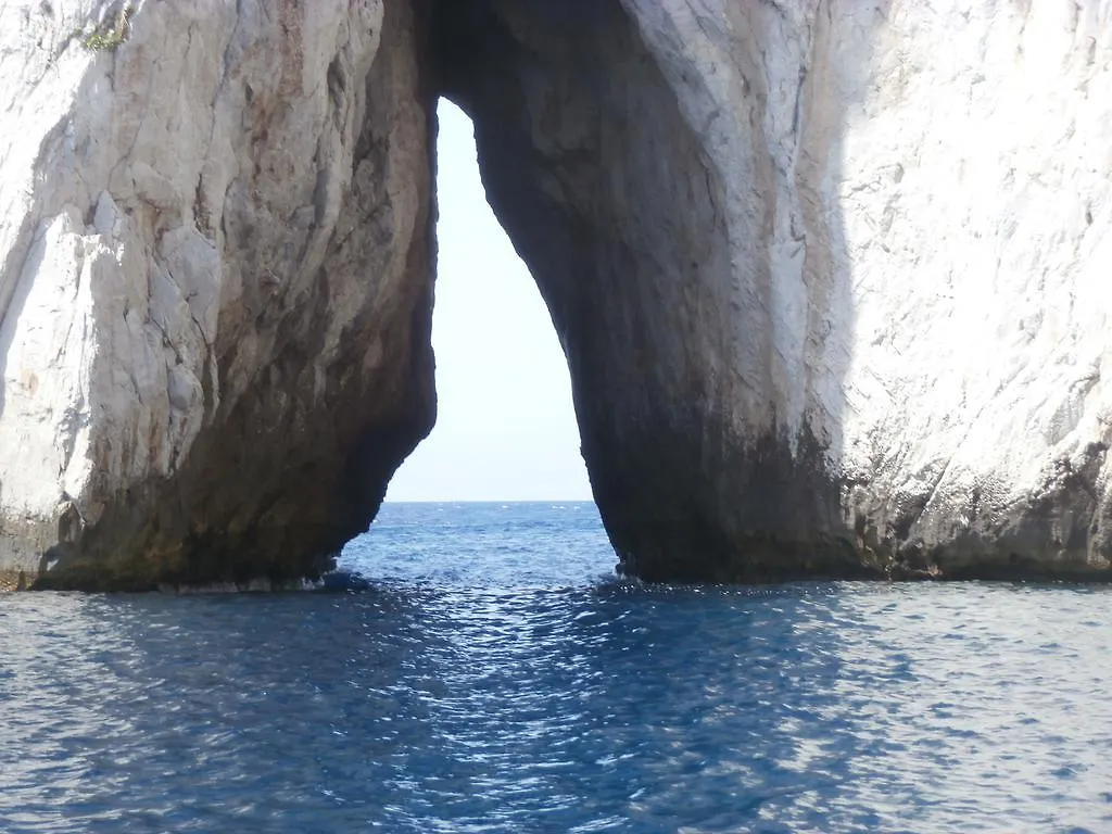La Casetta Di Mrbee Apartment Iglesias Italy